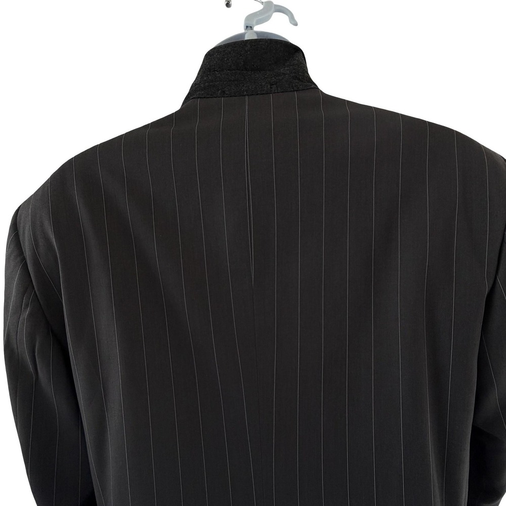 Insignia Collezione Gray Pinstripe Three Button Sport Coat Blazer Men's 44R - Picture 8 of 16